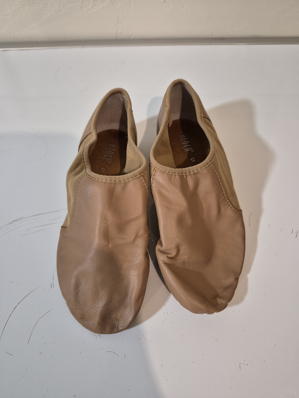Bloch Kids Dance Slip-On Jazz Shoes in Tan and Beige